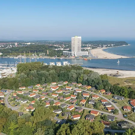 Dom wakacyjny Strandhaus Freibeuterweg 18 *
