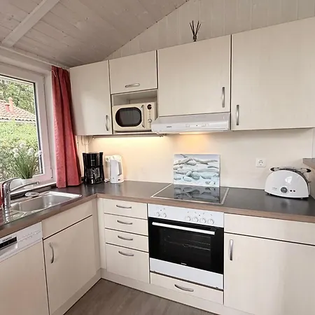 Holiday home Strandhaus Freibeuterweg 18 *