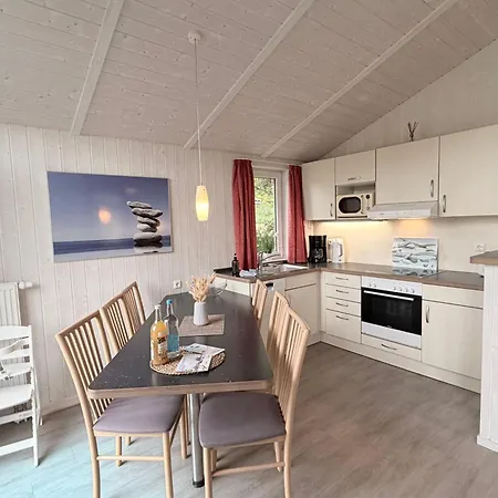 Strandhaus Freibeuterweg 18 Dom wakacyjny *